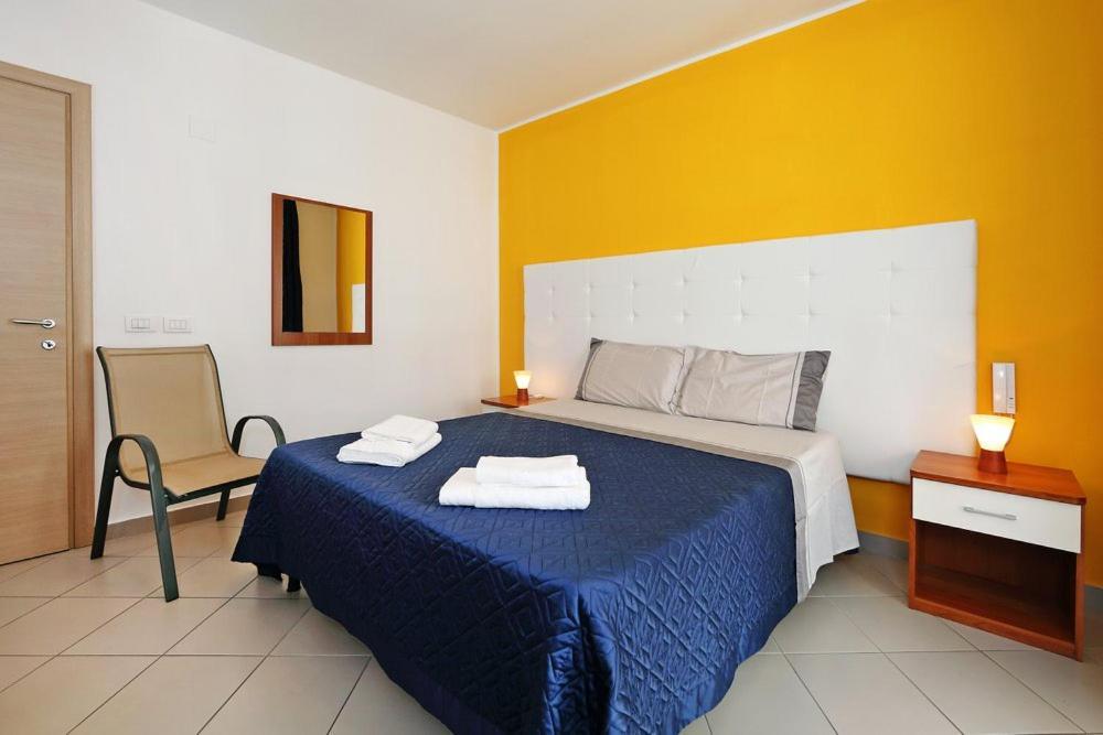 Riviera Ionica Aparthotel Santa Teresa Di Riva Exterior photo